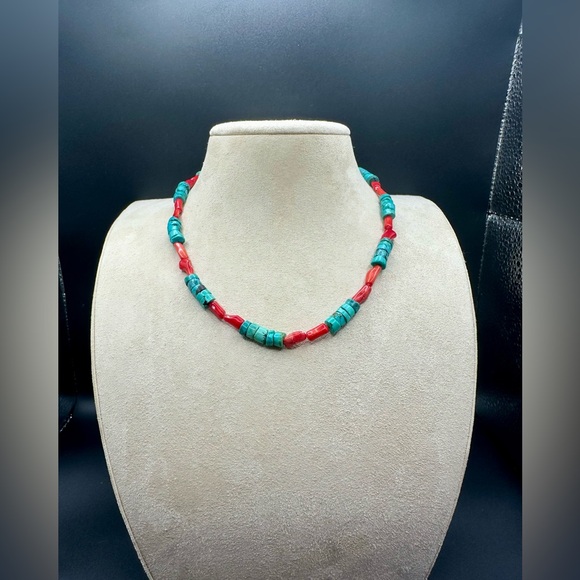 Estate Jewelry - Vintage Red Coral and Turquoise Necklace — Women Jewelry